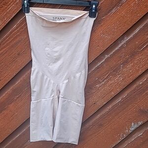 Spanx Higher Power Short, Soft Nude